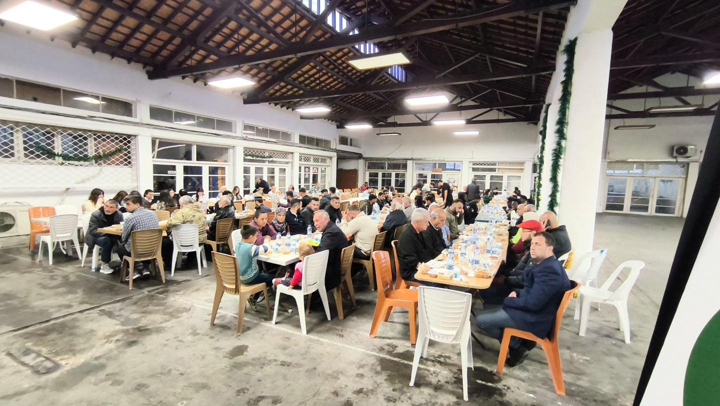 Geleneksel İftar Sofralarıyla Ramazan Coşkusu Yaşanıyor