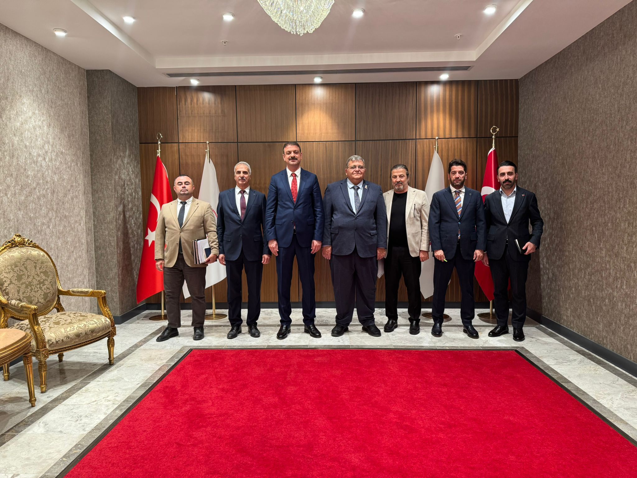 Kıbrıs Vakıflar İdaresi Türkiye Vakıflar Genel Müdürlüğü ile Yeni İş Birlikleri İçin Bir Araya Geldi
