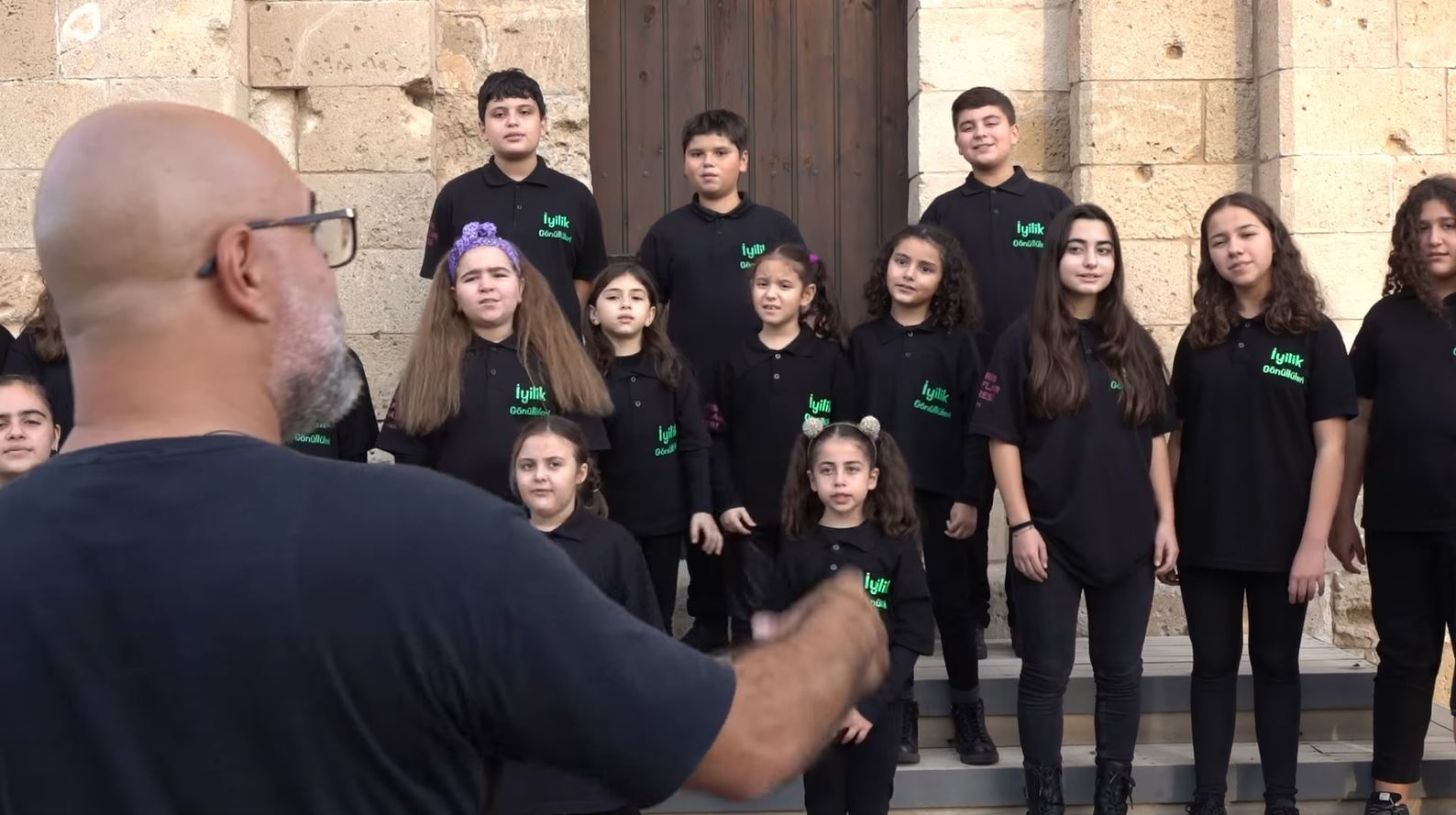 Evkaf Sponsorluğunda Engelsiz Bir Dünya Şarkısı Sizlerle.