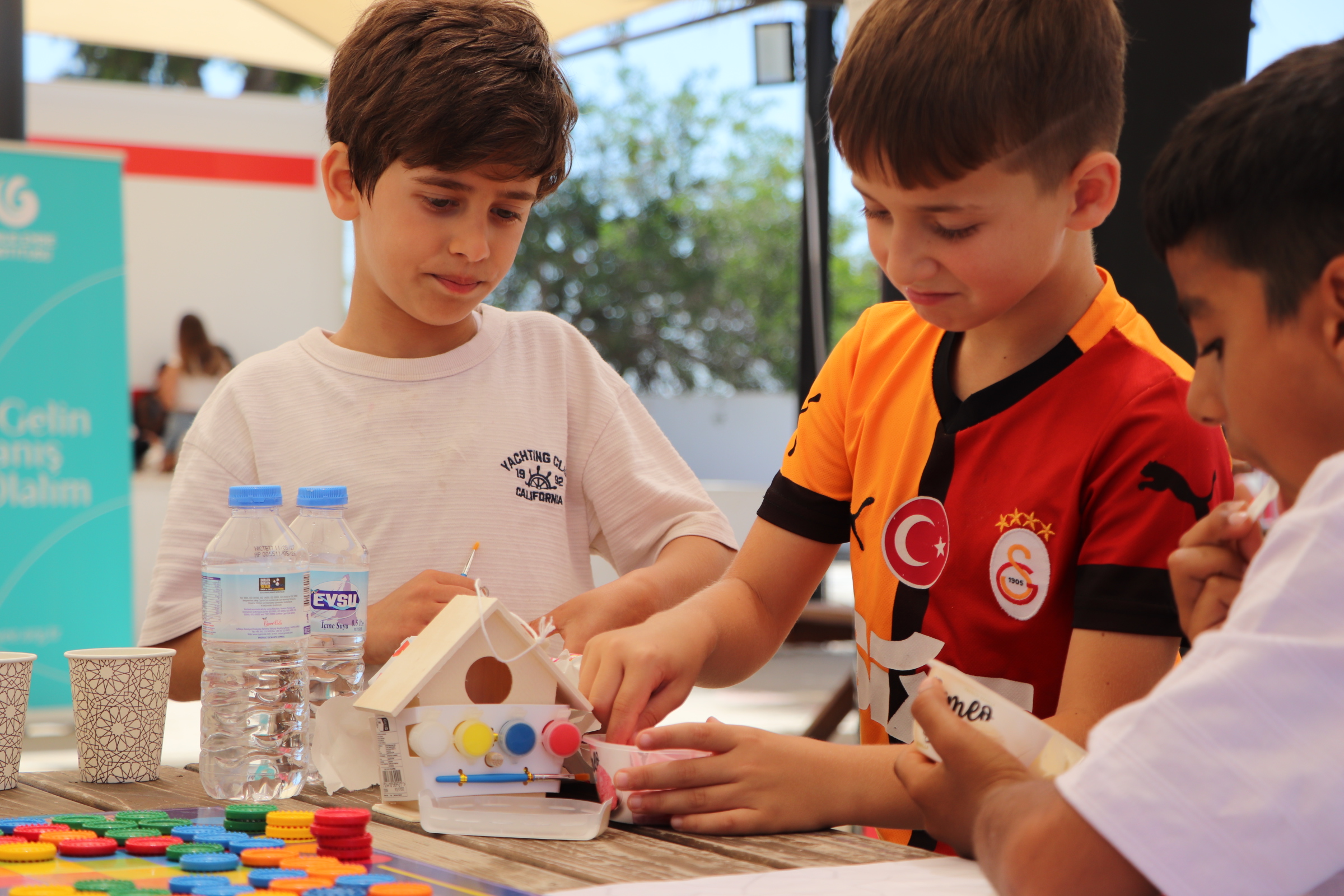 1 Haziran Dünya Çocuk Günü Kutlu Olsun! 