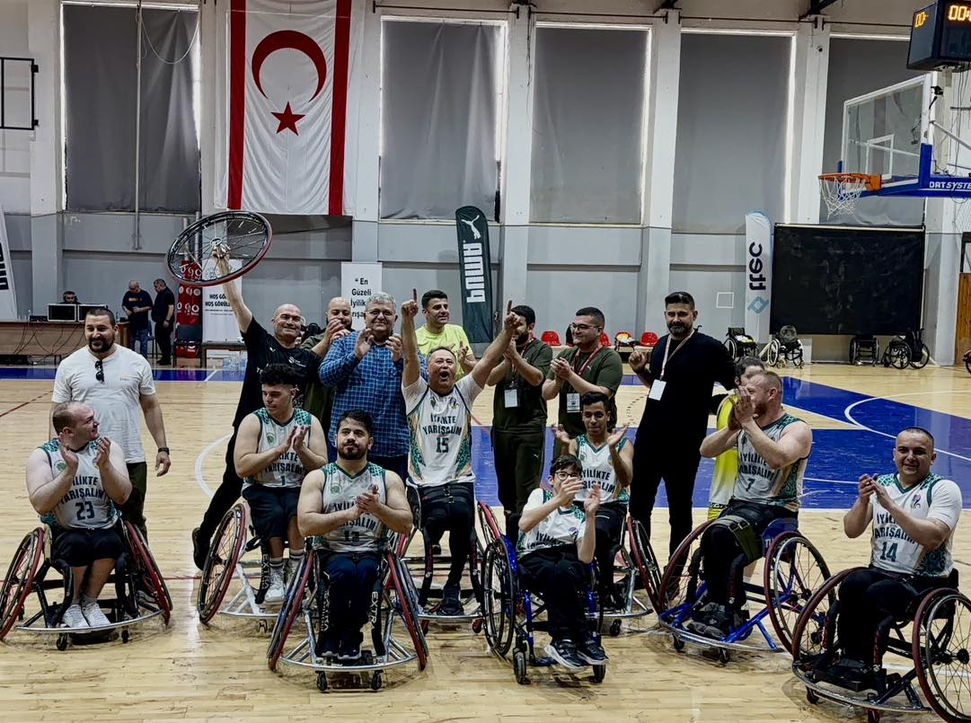 Gururumuz Vakıflar Tekerlekli Sandalye Basketbol Takımımız